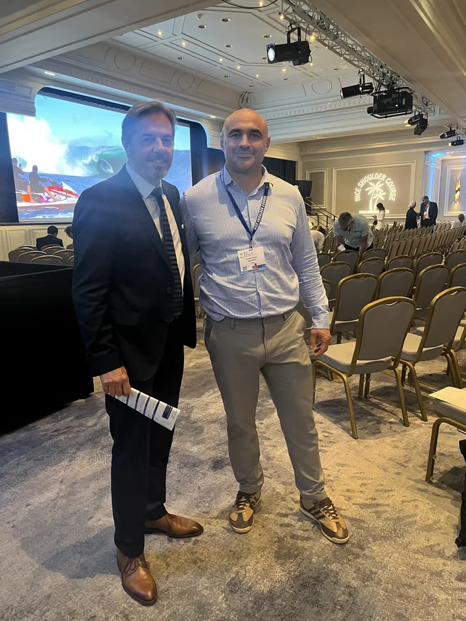 Dr. Navarro en el Nice Shoulder Course